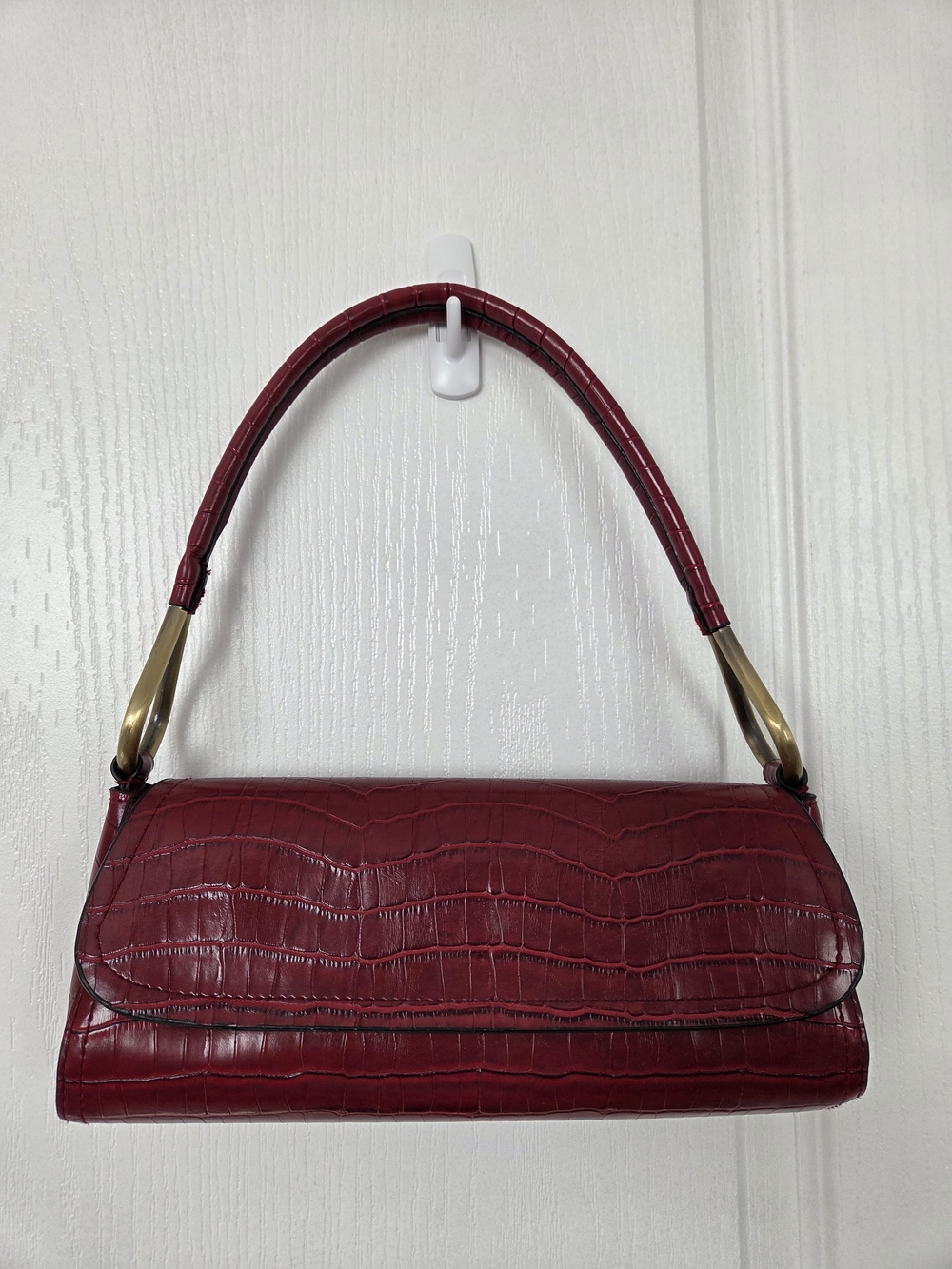 Red Croc-Embossed Shoulder Bag